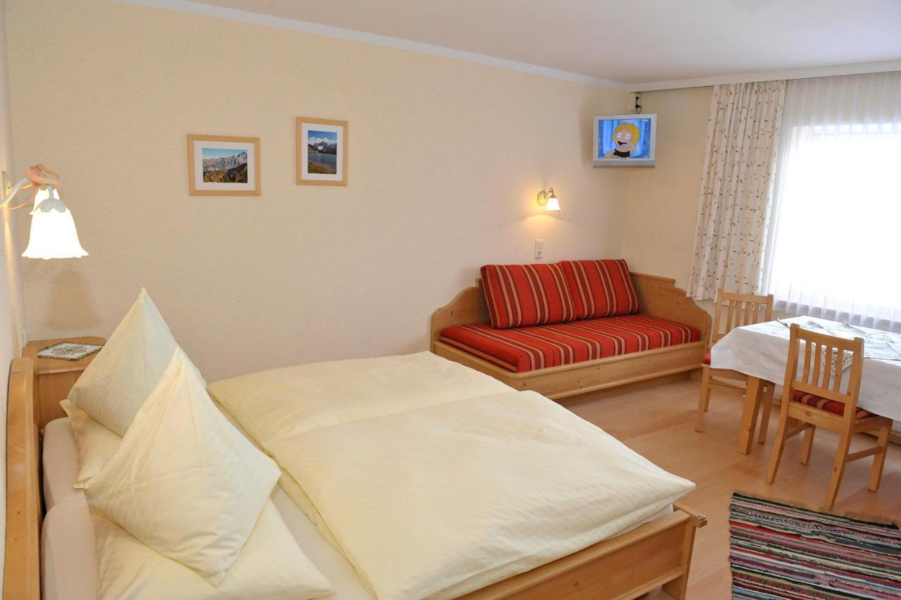 람자우 암 다흐스타인 Feichtlehnerhof B&B 외부 사진